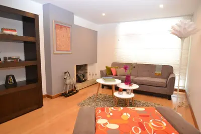 Image de Kany - 2 Br. Appartement exécutif avec un style moderne