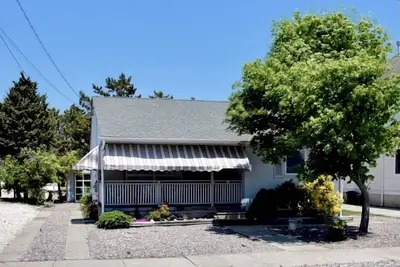 Image de Près de la ville et à 3 rues de la plage.