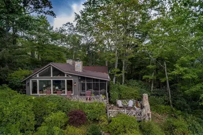 Image de Maison de montagne classique avec une vue imprenable