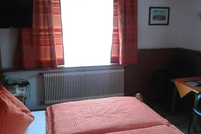 Image de Chambre double avec douche / Wc - Café Wagrain, bed and breakfast