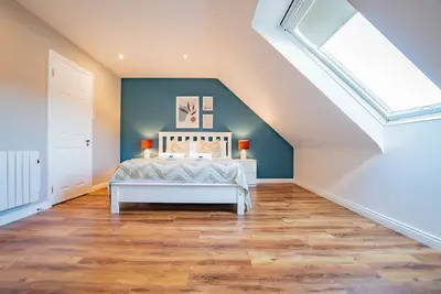 Image de Fabulous maison de ville. Parfait pour des groupes de 12