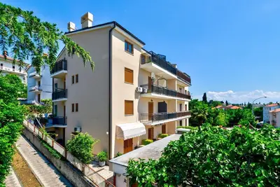 Image de Appartement de vacances Crikvenica pour 2 - 5 personnes avec 2 chambres à coucher - Appartement de v