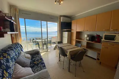 Image de Appartement cosy avec climatisation, Wifi Ă 5 min des Thermes - Animaux admis