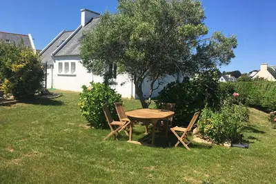 Image de Bord de mer, plage de Primel à pied - Maison tout confort 3* avec grand jardin