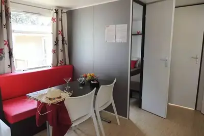 Image de Mobilheim Komfort + Sunny 3 Zimmer pro Person Samstag 4 Personen