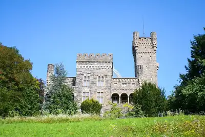Image de Appartement de 2 chambres dans le château allemand Schloss Saarfels