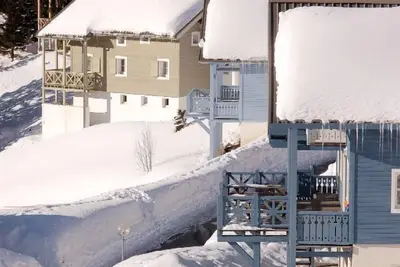 Image de Chalet, vue panoramique, terrasse, cheminée ou poêle à bois, télévision, 190m², Flaine