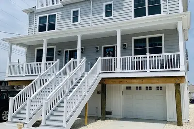 Image de Superbe Brand New duplex 5 Br Ortley Beach - bloc de l'océan