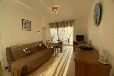 Image de Moderne T2 avec vue et proche Thermes - Animaux acceptés