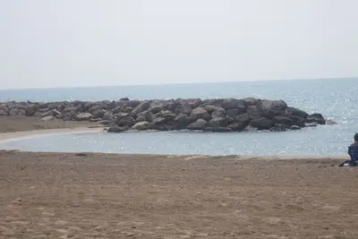 Image de plage à 30 m - villa t3** avec parking