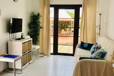 Image de Nouveau sur le marché de la location - bungalow 1 chambre à Montecastillo