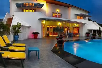 Image de Sharrow Bay Villa de luxe avec 8 chambres