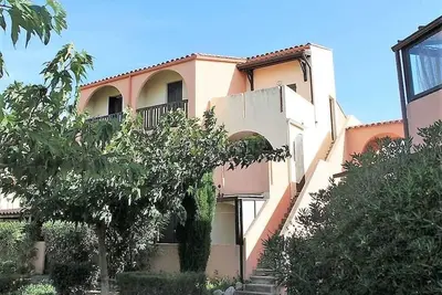 Image de appartement Type 2 pour 6 personnes, parking privé, 3 mn de la plage à pied.