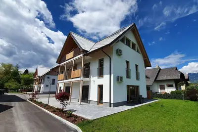 Image de 4 Person-Bb Bled-2019 (Nouveau) -3 min du lac et du centre ville