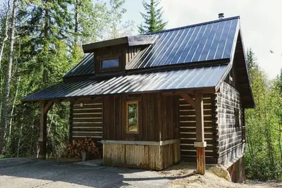 Image de Log Cabane de coq en queue d'aronde - Mountain Life Getaway!