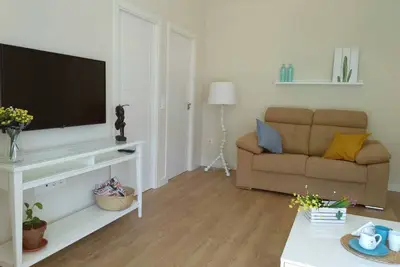 Image de Le cèdre pleureur. Wifi Centre. 5 min du centre historique.