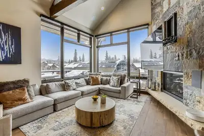 Image de Falcon Haus: 4 Br / 4. 5 Townhome Ba à Breckenridge, pour 13 personnes