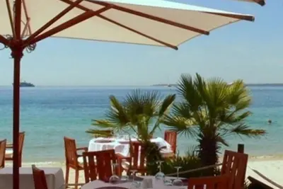 Image de Appartement à louer à 50m de la plage à Juan-les-Pins