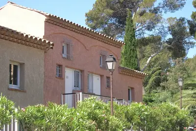 Image de Appartement à La Croix Valmer  situé  à 300m de la plage