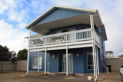 Image de Blue Breeze - 4 bedroom Double story home - Close to the beach and Inns National Park