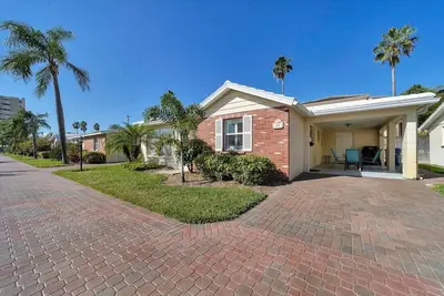 Lovely # A-8 Horizons West 2 chambres, 2 salles de bain sur la plage Villa sur Siesta Key!