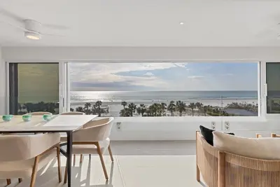 Image de Fantastique vue sur le golfe depuis ce condo de 2 chambres et 2 salles de bain à Horizons West n ° 306 sur Siesta Key!