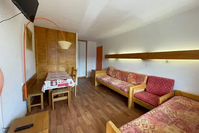 Image de Appartement 2p pour 4 pers. , balcon sud, au pied des pistes, centre Les Menuires