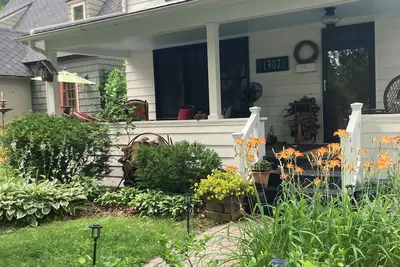 Image de Votre maison près de la grande maison!