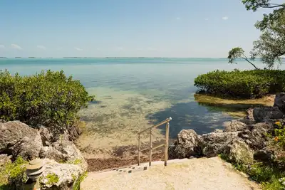 Image de Incroyable maison de ville Key Largo à deux chambres dans la baie Buttonwood avec débarcadère privé