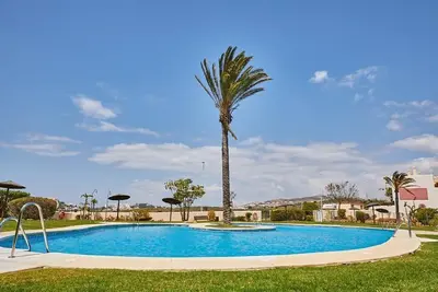Image de Maison de vacances climatisée avec vue sur la mer et Terrain de golf Piscine à La Cala de Mijas