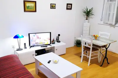 Image de Tres bel appartement, entièrement rénové, situé au centre de Podgorica