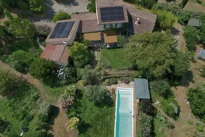 Image de T2 ( partie de villa) indépendant, cosy, au calme avec terrasse\/jardin, parking