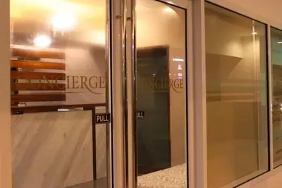 Image de 1Bedroom Serviced Apartment # 27 Near Moa