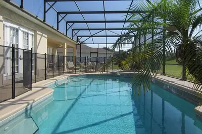 Image de 7br / 6ba Luxurious Estate, à moins de 3 km de Disney