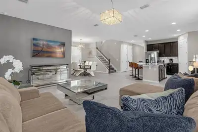 Image de 5 Bd/ 5. 5 Ba/ Solara Resort (9035 Pc)