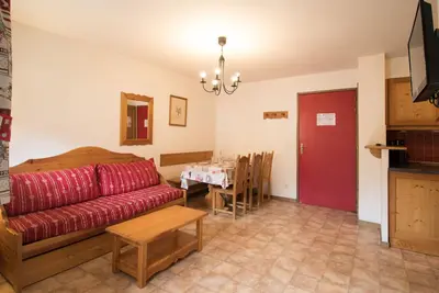 Image de Appartement cosy au pied des pistes - 6 pers, 40m², terrasse, parking, proche commerces et services