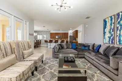 Image de Ihr7638ha - Villa de 6 chambres au Bella Vida Resort, peut accueillir jusqu'à 14 personnes, à seulement 7 milles de Disney