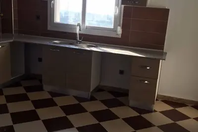 Image de Appartement dans une résidence privée avec gardien