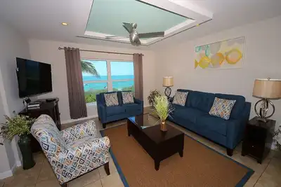 Image de La plage sur Longboat Key # 221s: 3 Br / 3 Ba Resort sur Longboat Key par Rva, pour 8 personnes