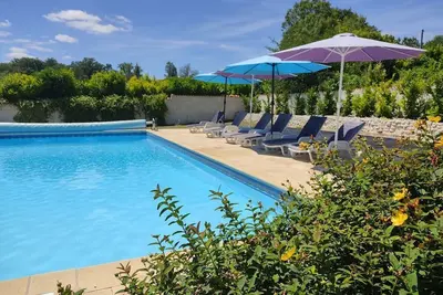 Image de Spa, Sauna, Piscine Privée et Chauffée, Four à pizza - Maison pour 8 personnes