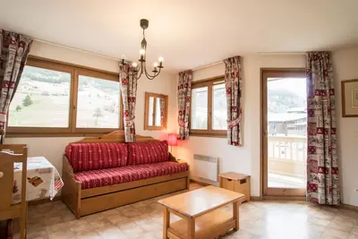 Image de Appartement spacieux 6 pers, au pied des pistes, balcon, parking, proche commerces et services