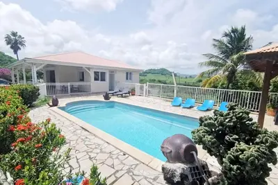 Image de Villa Ă Sainte Anne Ref M055c 3ch piscine + 2appts