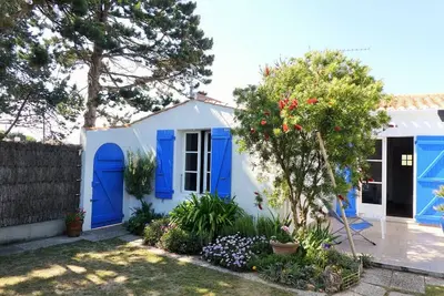 Image de Maison 3 pièces avec jardin à 600m de la plage - 6 couchages - Barbâtre