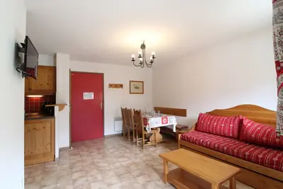 Image de Appartement spacieux pour 6 personnes, balcon exposé plein sud, pied des pistes à Val Cenis