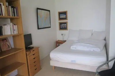 Image de Charmant studio lumineux avec balcon