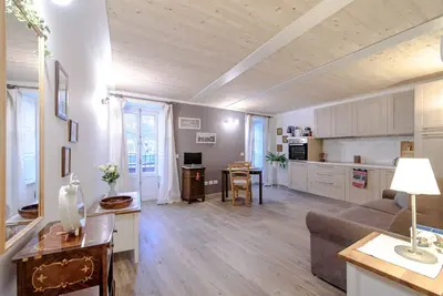 Image de Le hameau de Torno - La Piccola