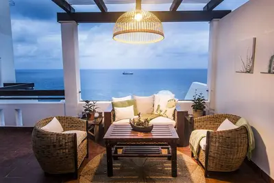 Image de Magnifique Penthouse avec vue imprenable sur la mer