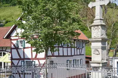 Image de Ahrtal Ferienhaus Landskrone - charmante maison à colombages sur le sentier de randonnée du vin rouge