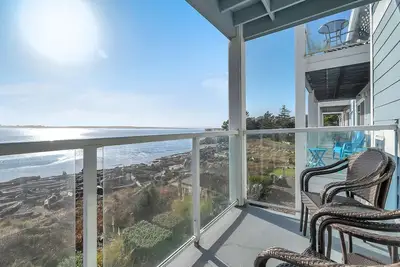 Image de Découvrez Siletz Bay de ce magnifique condo 3e étage dans Lincoln City!