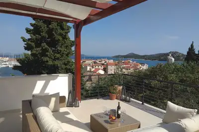 Image de Maison de vacances dans le vieux village de pêcheurs pittoresque de Tribunj, au bord de la mer